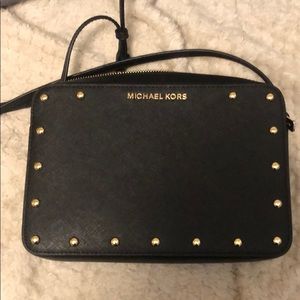 FLASH SALE 💜 MICHAEL KORS BLACK CROSSBODY BAG